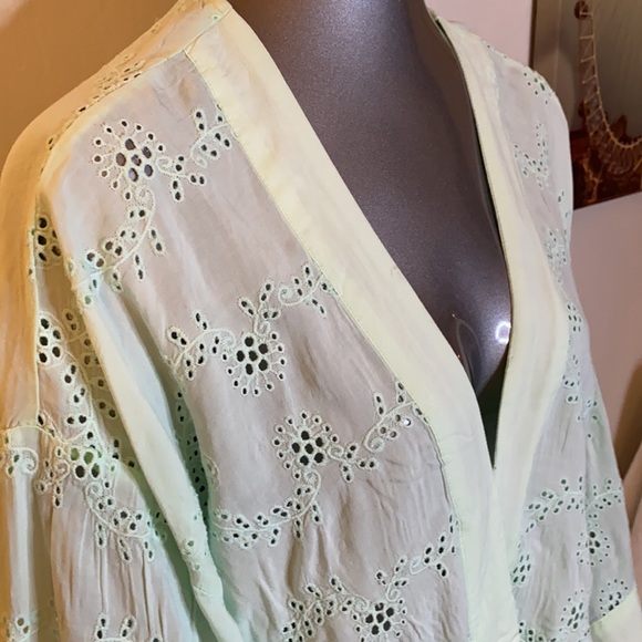 NWT Young Fabulous & Broke 3/4 Sleeve Top - Picture 2 of 8